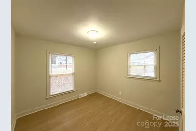 4409 Brooktree Drive, Charlotte, NC 28208 - Photo 10