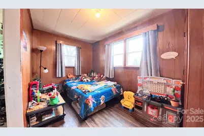 428 Kelly Road, Forest City, NC 28043 - Photo 8