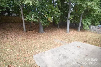 10214 Stoneykirk Lane, Charlotte, NC 28269 - Photo 22