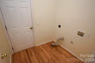 10214 Stoneykirk Ln, Charlotte, NC 28269 - Photo 26