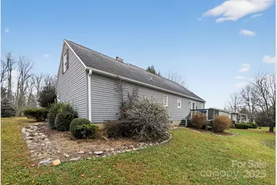 67 Beechwood Drive, Horse Shoe, NC 28742 - Photo 20