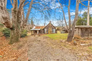 1 Mustang Dr, Leicester, NC 28748 - Photo 2