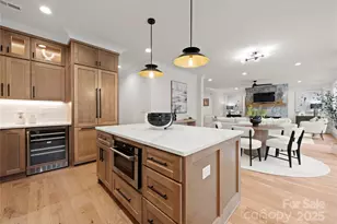 1641 Longfellow St, Charlotte, NC 28205 - Photo 24