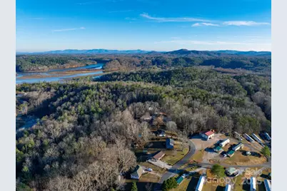 297 Amelia Drive, Marion, NC 28752 - Photo 10