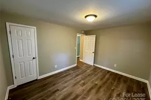 221 Bookington Dr, Lexington, NC 27292 - Photo 12