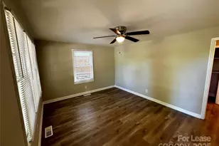 221 Bookington Dr, Lexington, NC 27292 - Photo 6