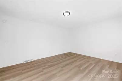 2405 Florida Avenue, Kannapolis, NC 28083 - Photo 14
