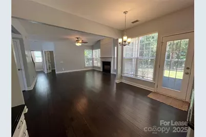 8601 Fieldcroft Drive, Charlotte, NC 28277 - Photo 8