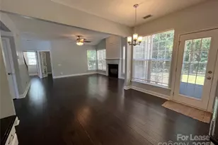 8601 Fieldcroft Dr, Charlotte, NC 28277 - Photo 8