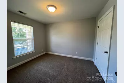 8601 Fieldcroft Drive, Charlotte, NC 28277 - Photo 14