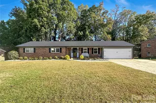 812 Hill St, Shelby, NC 28152 - Photo 2