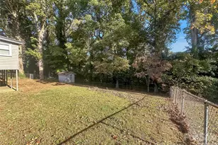 812 Hill St, Shelby, NC 28152 - Photo 10