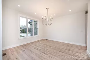 1328 33rd Ave Dr NE, Hickory, NC 28601 - Photo 6