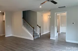 716 Inwood Hill Dr, Gastonia, NC 28056 - Photo 8