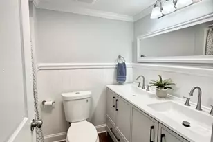 245 Garfield St, Statesville, NC 28677 - Photo 8