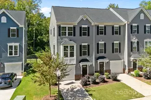 4113 Edenborn Ln, Charlotte, NC 28208 - Photo 2