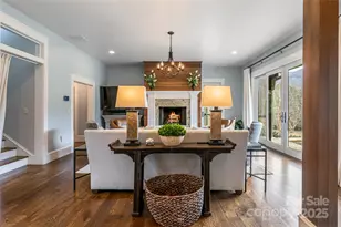 131 Nancy Ashworth Ln, Fairview, NC 28730 - Photo 10