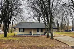 915 Reeves St, Salisbury, NC 28144 - Photo 2