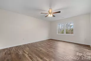 3723 Franklin Ct, Newton, NC 28658 - Photo 24