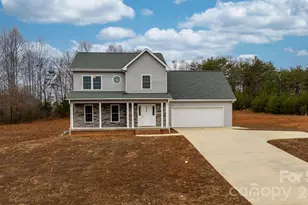 3723 Franklin Ct, Newton, NC 28658 - Photo 4