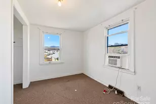 71 Lower Glady Fork Rd, Candler, NC 28715 - Photo 36