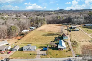 71 Lower Glady Fork Rd, Candler, NC 28715 - Photo 8