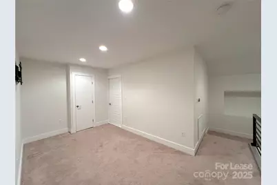 211 Doggett Street, Charlotte, NC 28203 - Photo 30