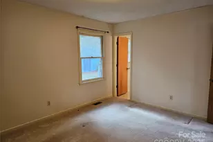 2486 Oxford Cir, Lancaster, SC 29720 - Photo 14