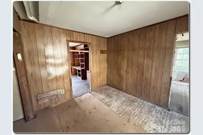 515 S Maple Street, Dallas, NC 28034 - Photo 4