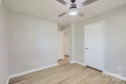 400 Vinecrest Drive, Matthews, NC 28105 - Photo 24