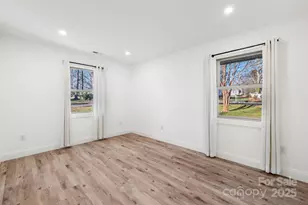 908 Woodside Dr, Kings Mountain, NC 28086 - Photo 14