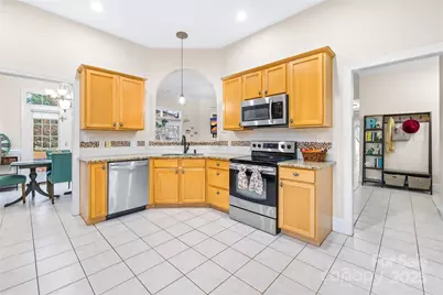 115 Springlake Drive, Troutman, NC 28166 - Photo 10