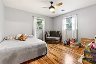 45 Due West Rd, Hendersonville, NC 28792 - Photo 20