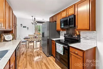 45 Due West Road, Hendersonville, NC 28792 - Photo 12