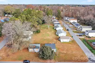 2454 Elmin St, Charlotte, NC 28208 - Photo 8