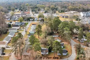 2454 Elmin St, Charlotte, NC 28208 - Photo 6