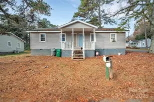 2533 Eddington St, Charlotte, NC 28208 - Photo 1