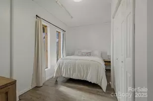 536 Harborside Dr, Nebo, NC 28761 - Photo 38