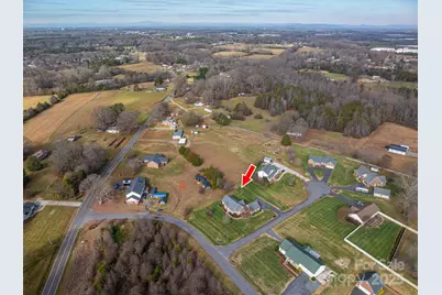 1611 Emmaus Walk, Conover, NC 28613 - Photo 6