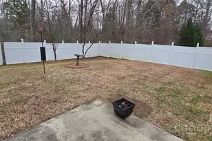 3220 Ernest Russell Ct, Charlotte, NC 28269 - Photo 8