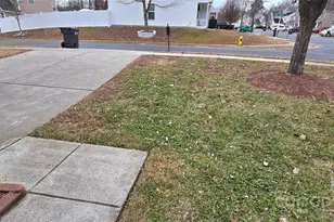 3220 Ernest Russell Ct, Charlotte, NC 28269 - Photo 6