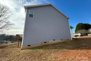 574 30th Ave Cir NE, Hickory, NC 28601 - Photo 20