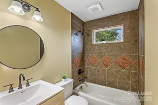 5 Elmore St, Asheville, NC 28804 - Photo 12