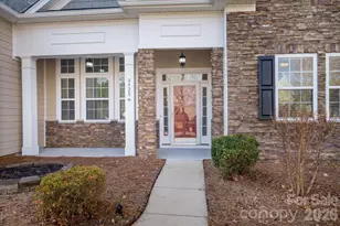 8928 Carneros Creek Rd, Charlotte, NC 28214 - Photo 4