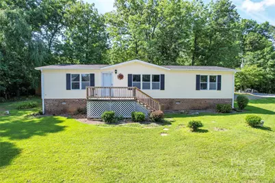 355 Shoreline Road, New London, NC 28127 - Photo 22