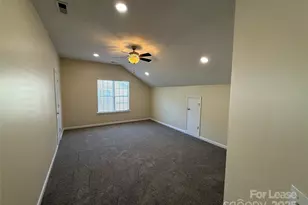 10822 Chamberlain Hall Ct, Charlotte, NC 28277 - Photo 12
