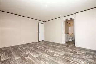 2113 Green Haven Ct, Morganton, NC 28655 - Photo 14