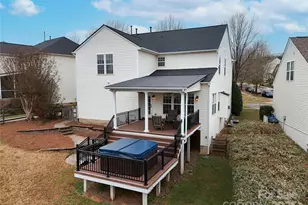 8017 Bridgegate Dr, Huntersville, NC 28078 - Photo 2