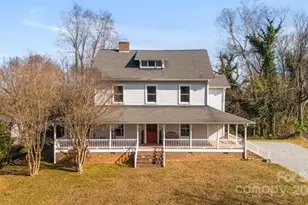 44 Bickford Ave, Tryon, NC 28782 - Photo 1