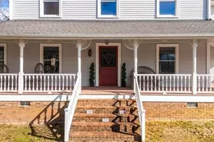 44 Bickford Ave, Tryon, NC 28782 - Photo 4